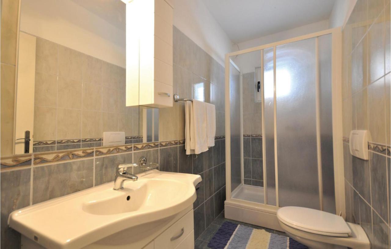 Lovely Apartment In Makarska With Kitchen Ngoại thất bức ảnh